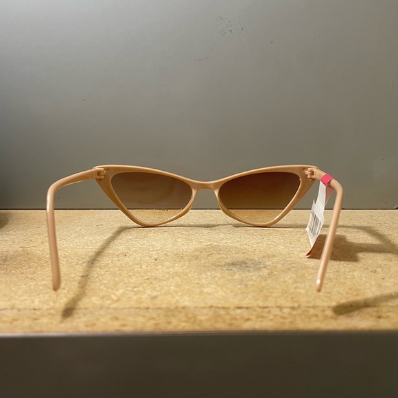 Alien frame sunglasses - Picture 3 of 5